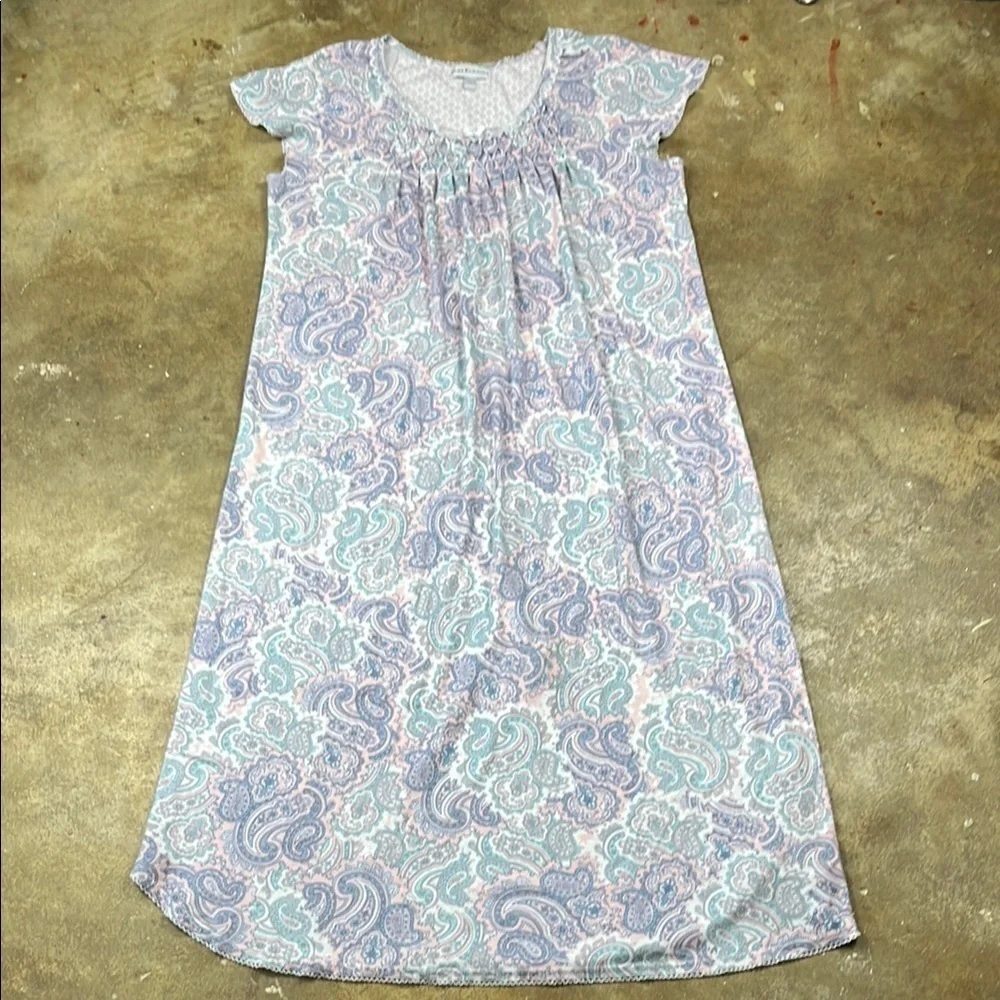 Miss Elaine Blue and Pink Paisley Nightgown  Size: Large
